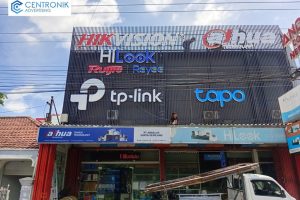 Huruf Timbul Akrilik Profesional untuk Branding Bisnis | Centronik Advertising