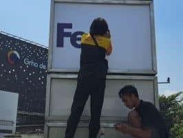 Maintenance Pylon Sign RPX Semarang - Centronik Advertising