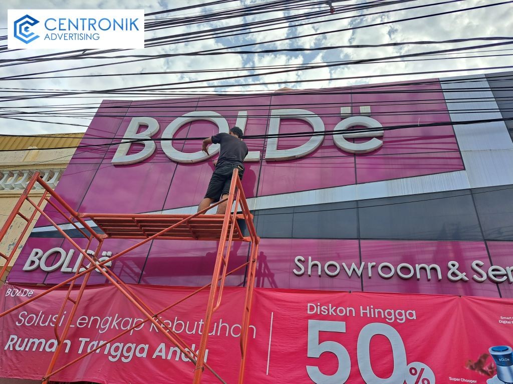 Maintenance Signage Bolde Cabang Cilacap | Centronik Advertising