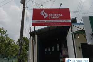 Proyek Reklame Sentral Cargo – Pembuatan & Pemasangan Signboard Outdoor