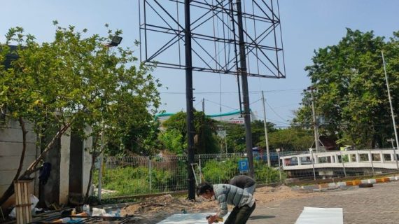 Jasa Pasang Baliho Profesional untuk Promosi Skala Besar