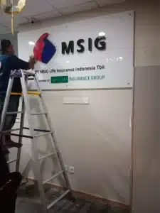 papan reklame kantor perusahaan di Purwokerto